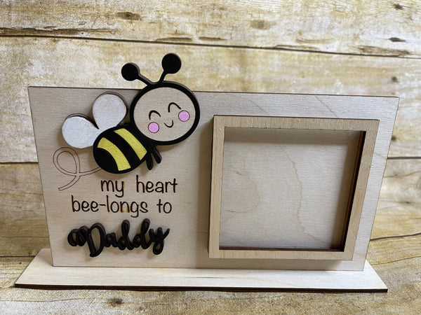 Bee-longs picture frame