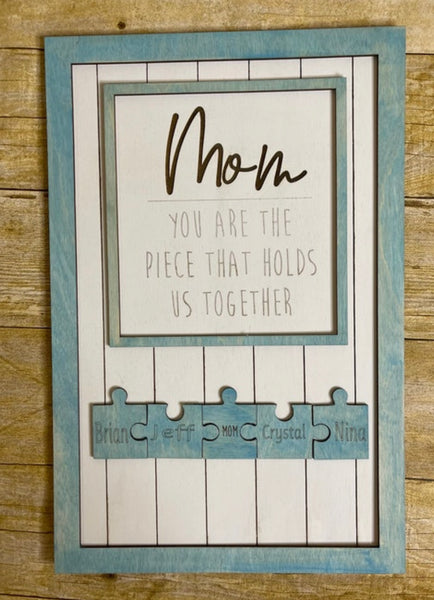Mom puzzle sign
